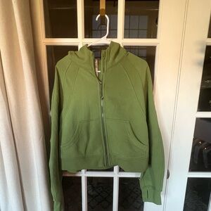 Lululemon full zip cropped scuba size M/L